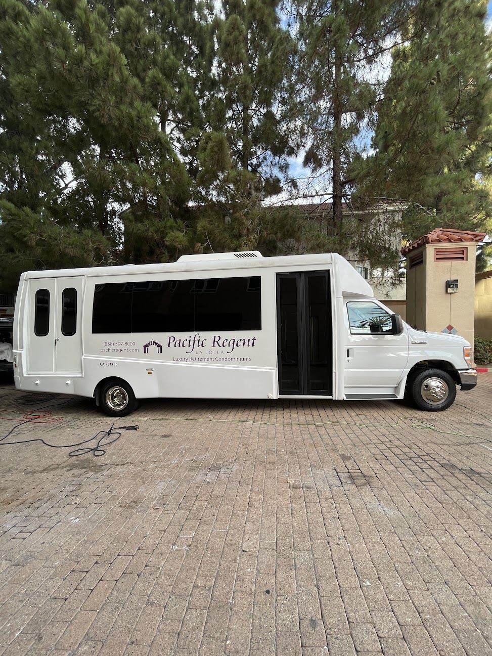 Pacific Regent bus detailed on site