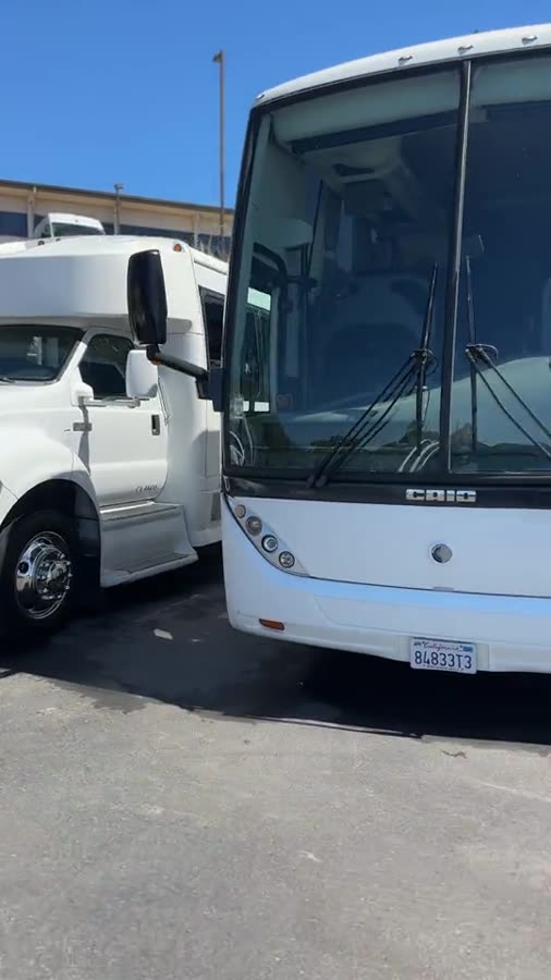 PLNU 45 foot bus wash on campus